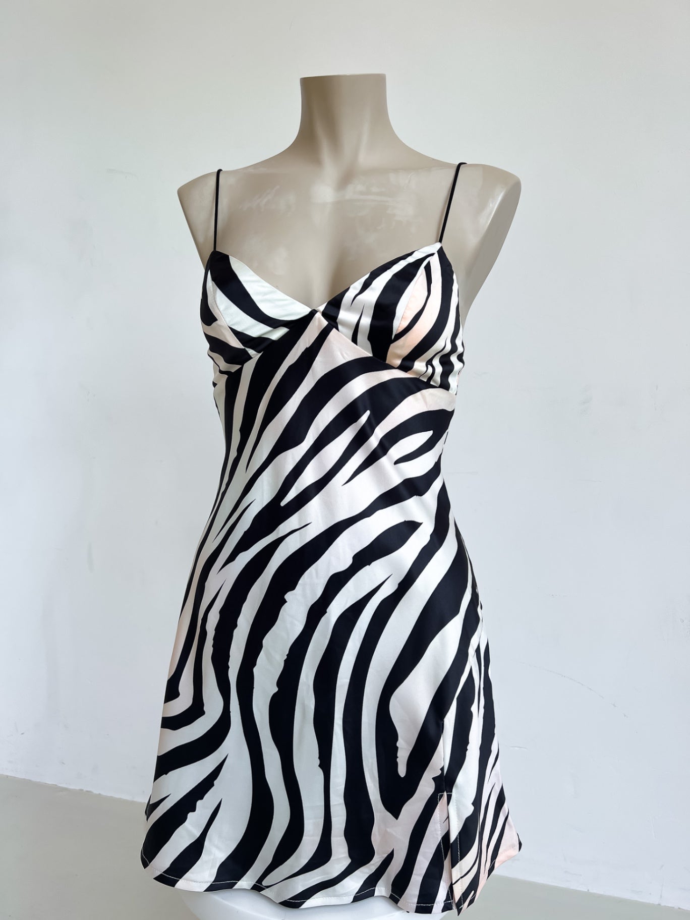 TALISSA - Zebra Dress Black and White - 8