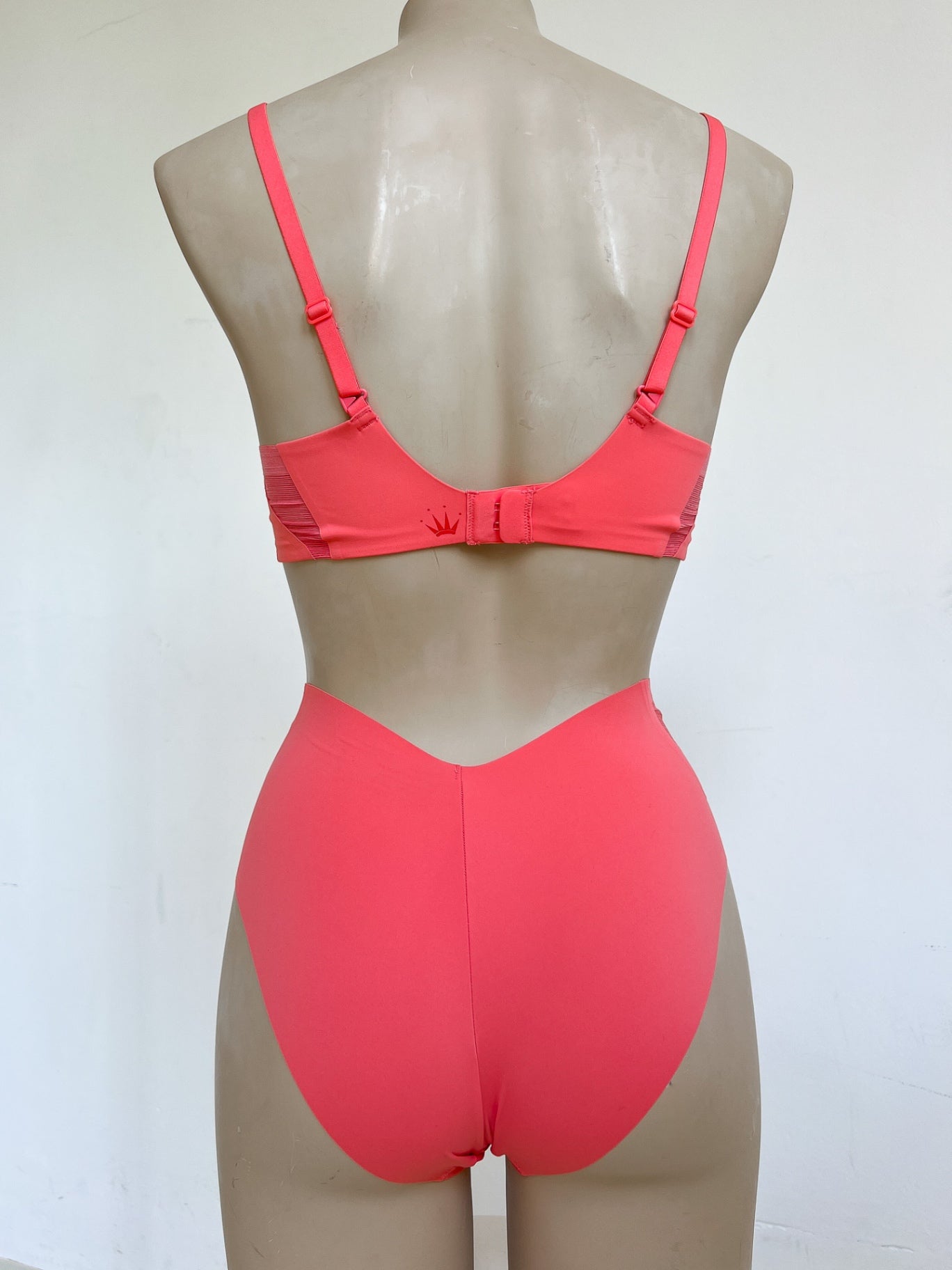 TALISSA - Triumpf Lingerie set Sugar Coral