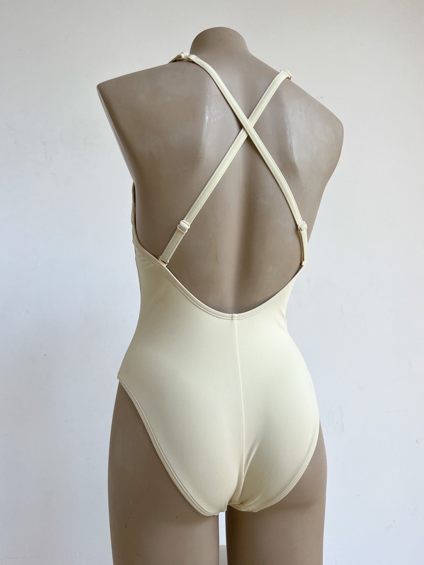 TALISSA - Triumph Swimsuit Off white/creme