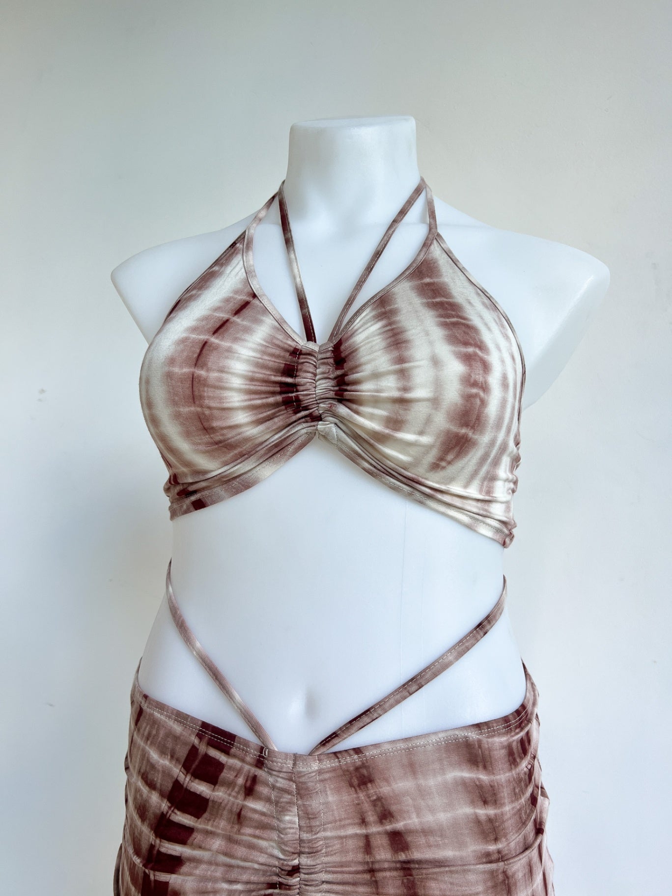 JOANN - Set L Brown and White