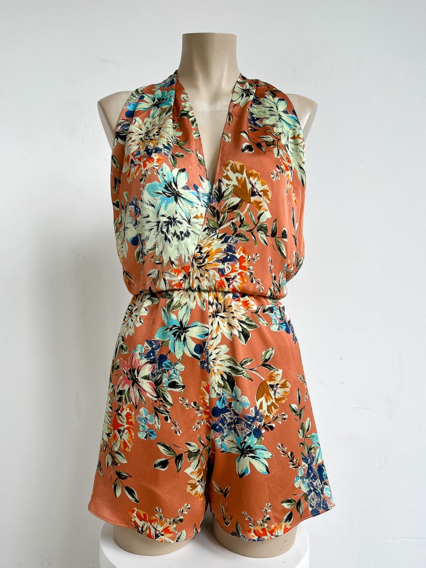 TALISSA - Loavies Playsuit M Orange with floral pattern