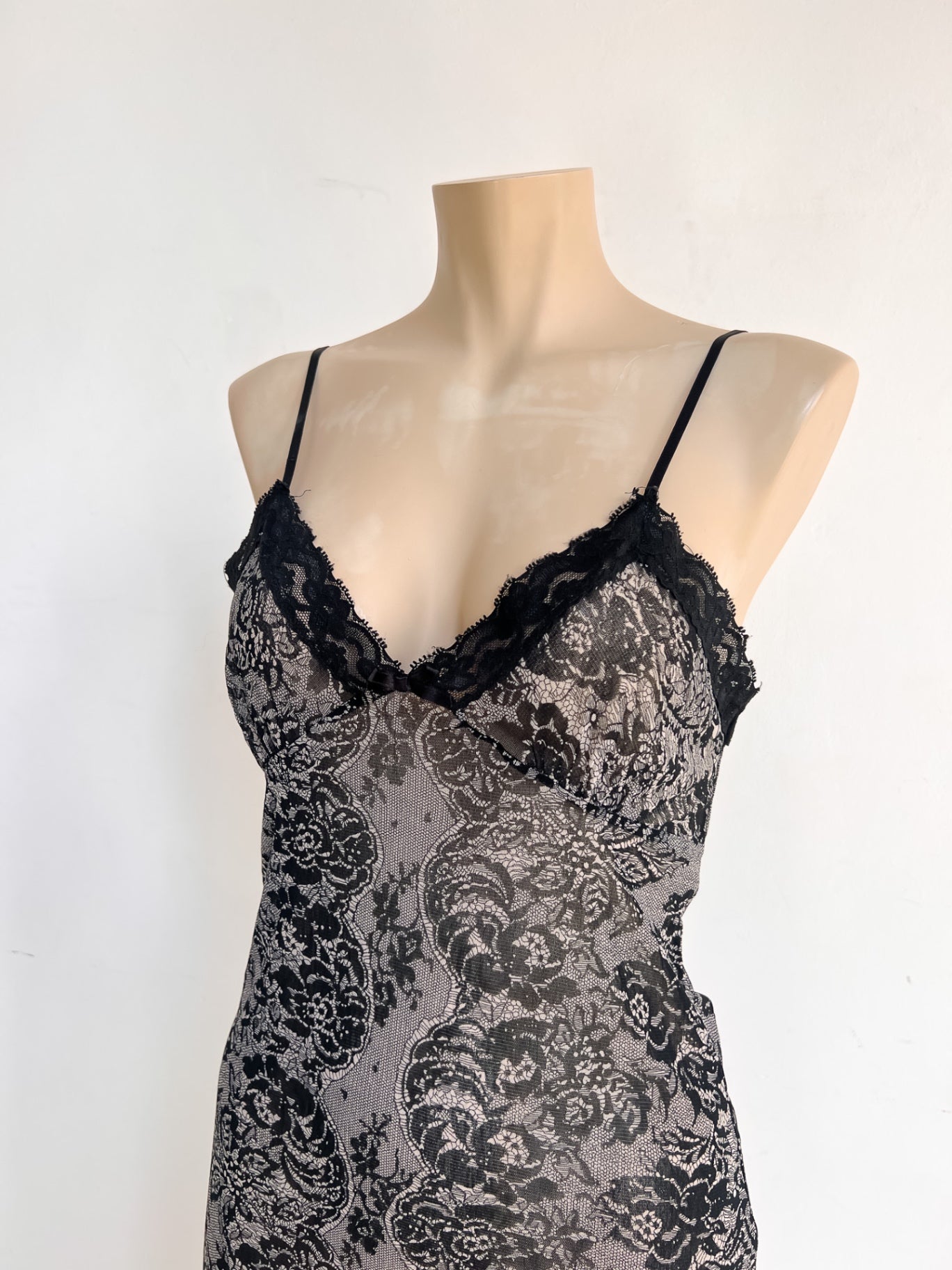 MARTHE - Vintage Nightgown 38/40 Black and Gray