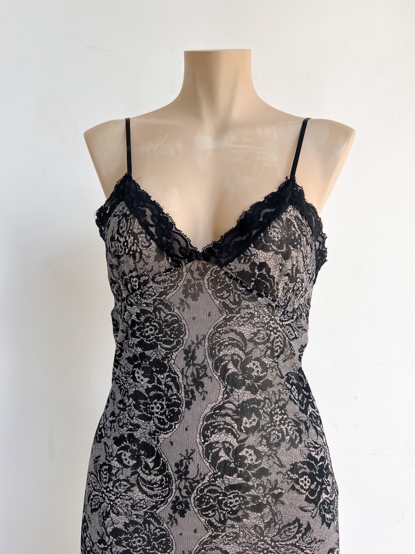 MARTHE - Vintage Nightgown 38/40 Black and Gray