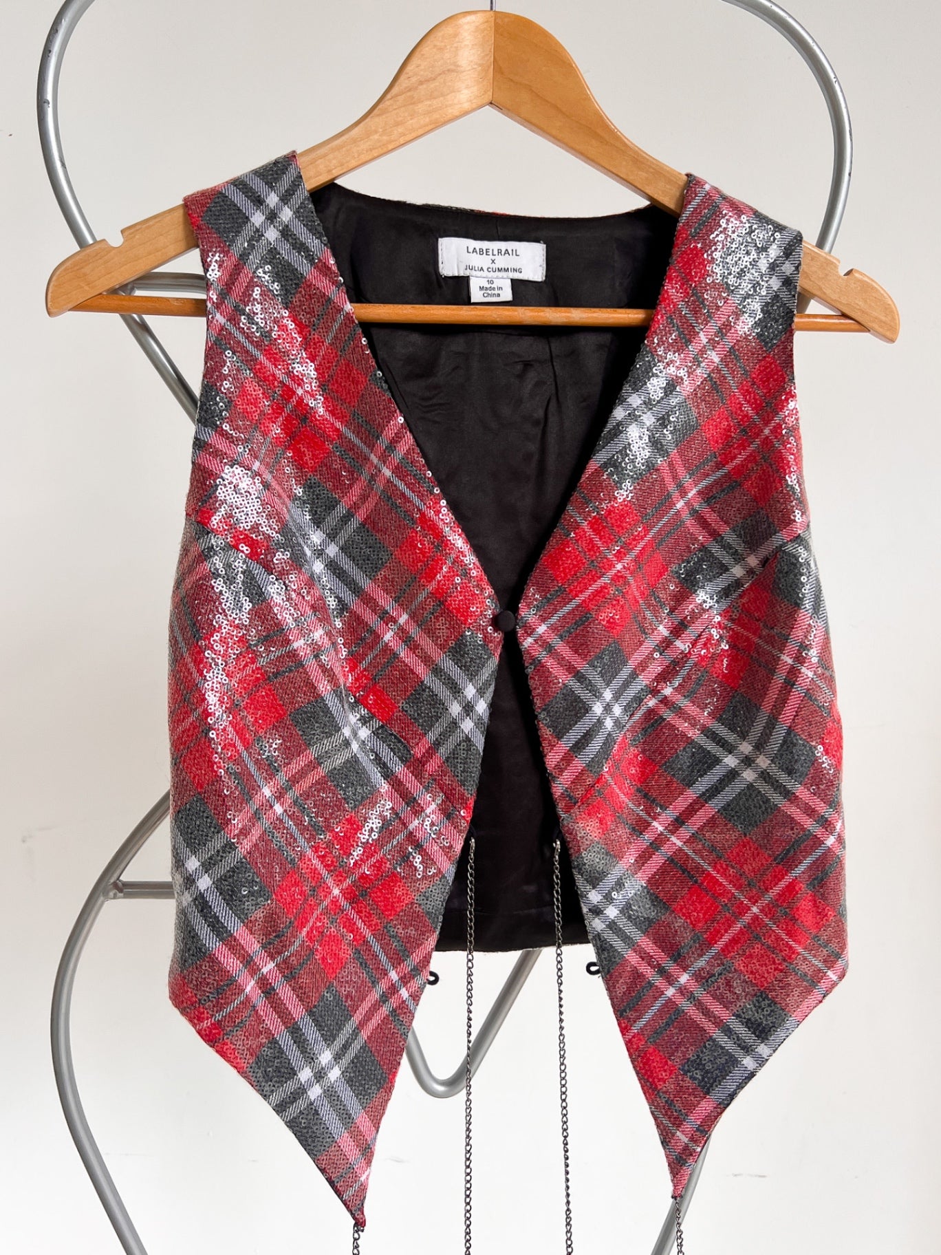 MARTHE - Labelrail x Julia Cumming Vest 10 Red and Black