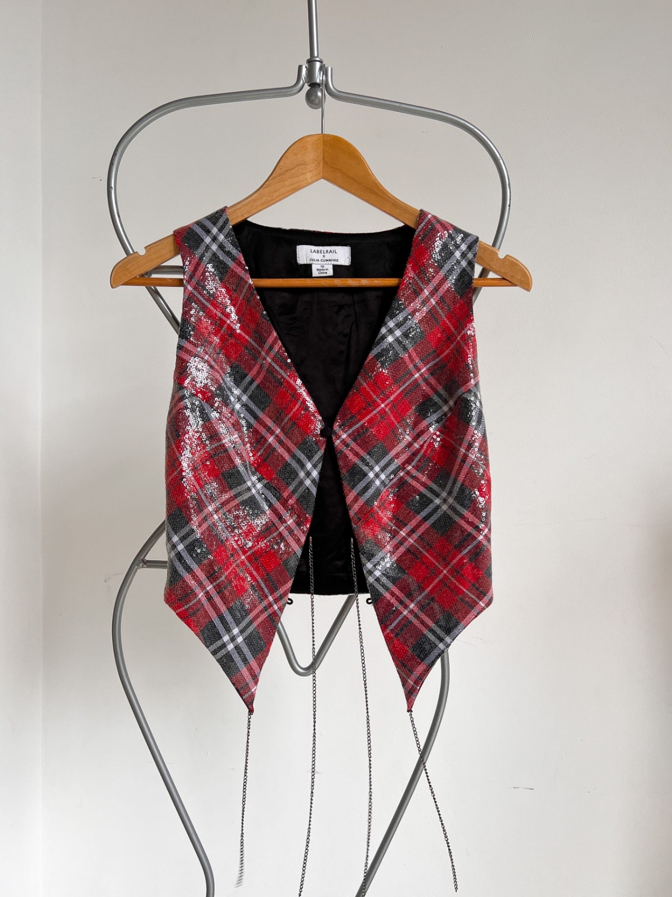 MARTHE - Labelrail x Julia Cumming Vest 10 Red and Black