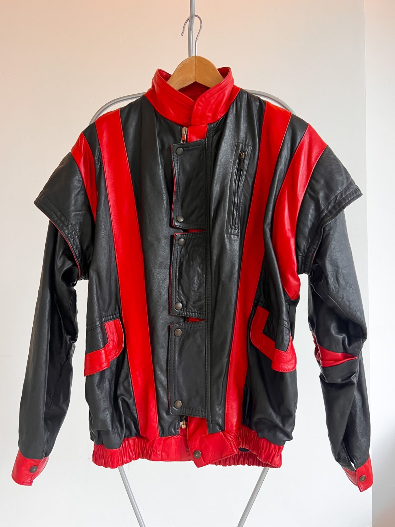 MARTHE - Vintage Jacket M Red and Black