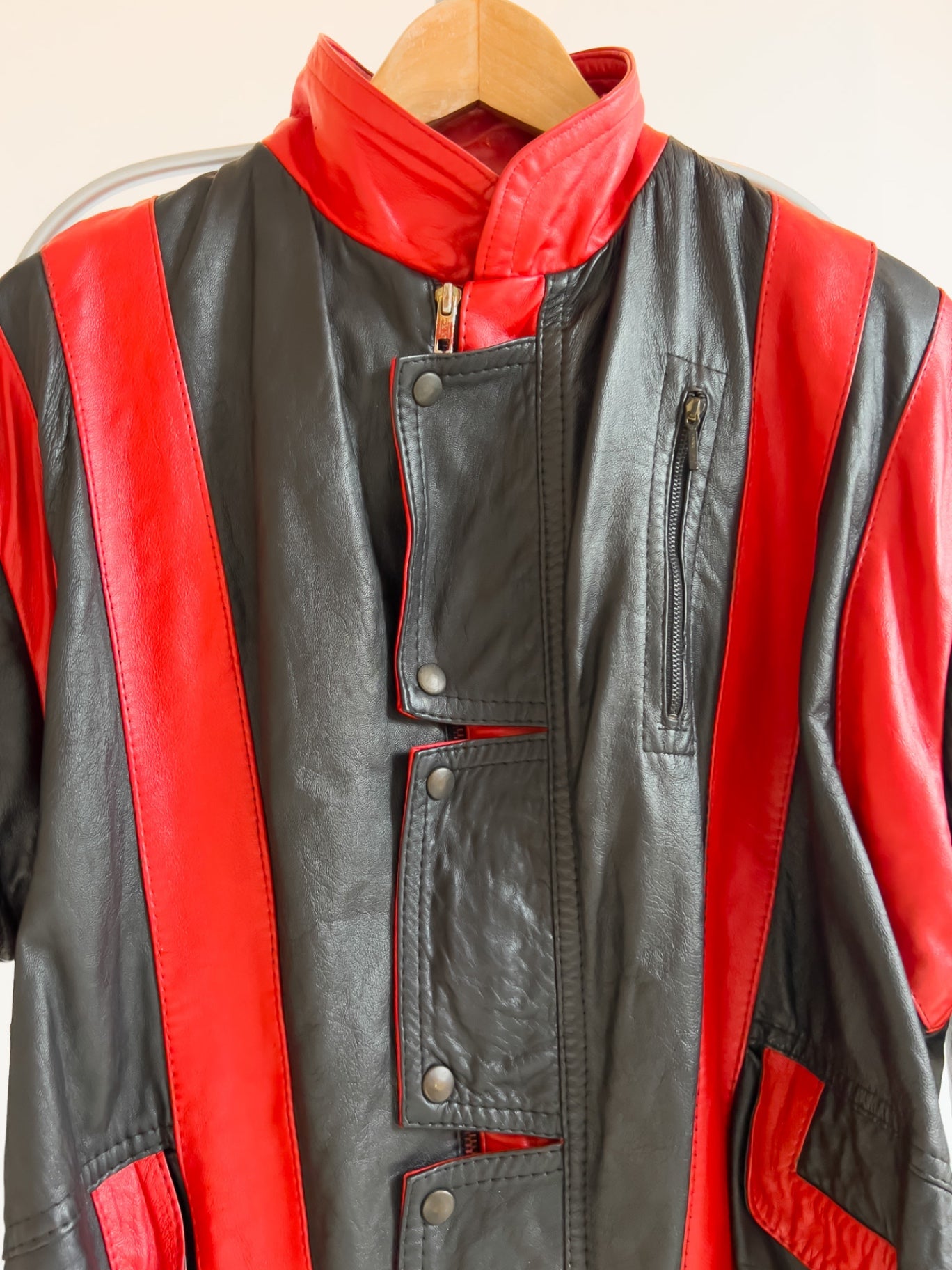 MARTHE - Vintage Jacket M Red and Black