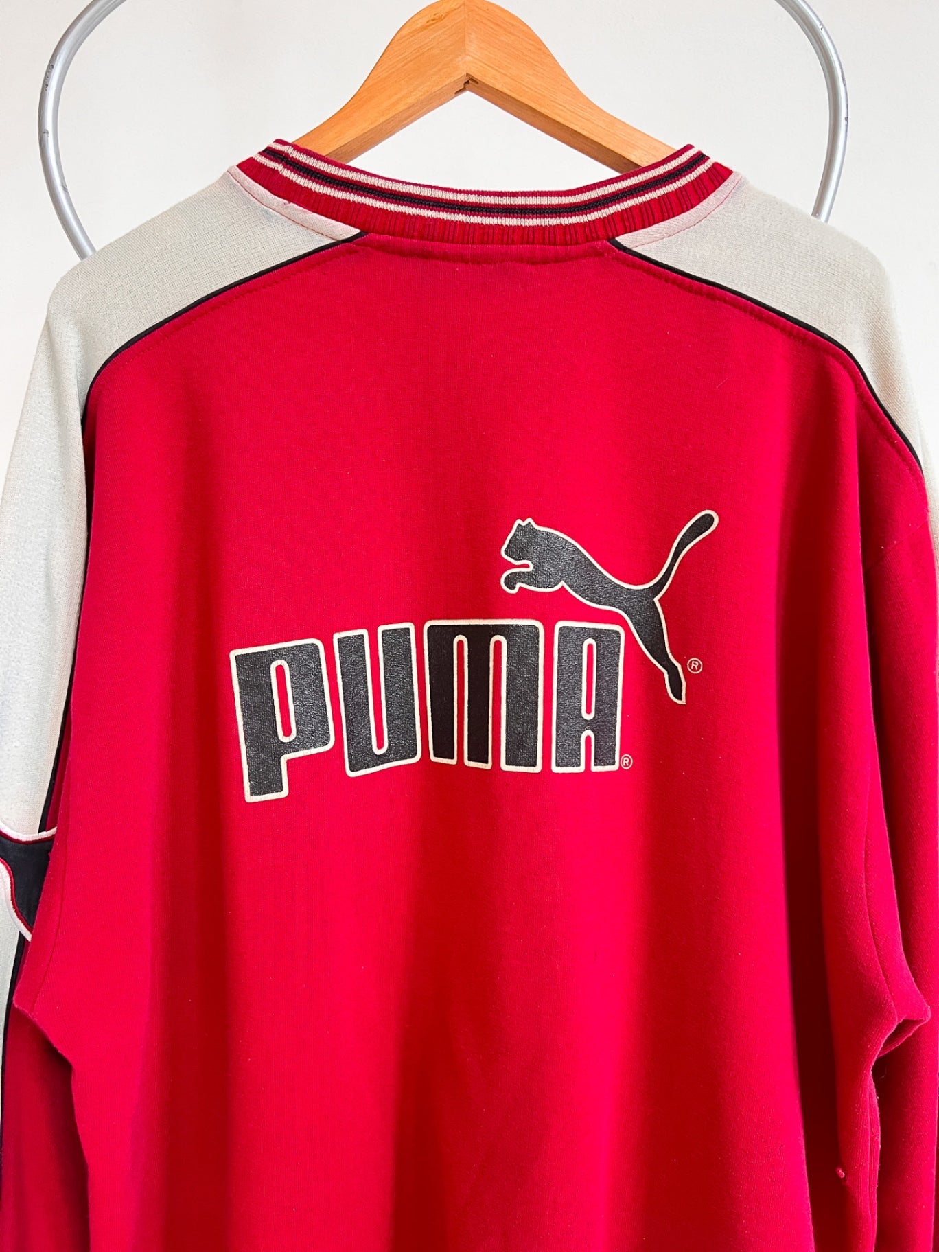 Vintage Puma Sweatshirt XL Red