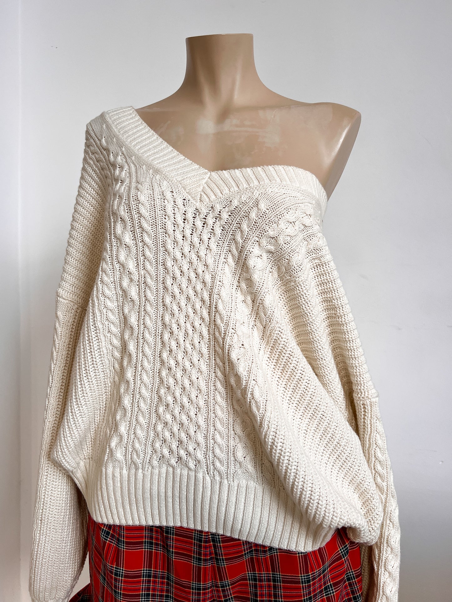 MARTHE - White knitted sweater