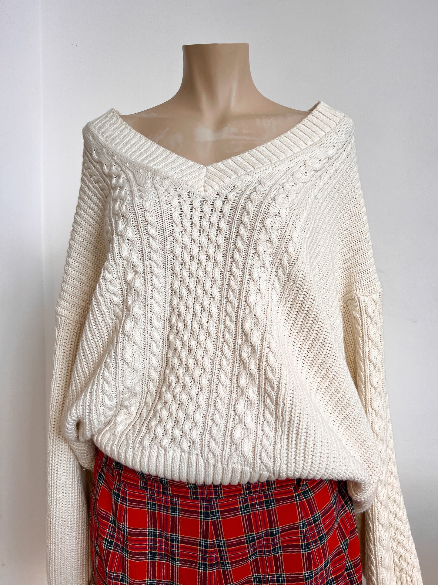 MARTHE - White knitted sweater