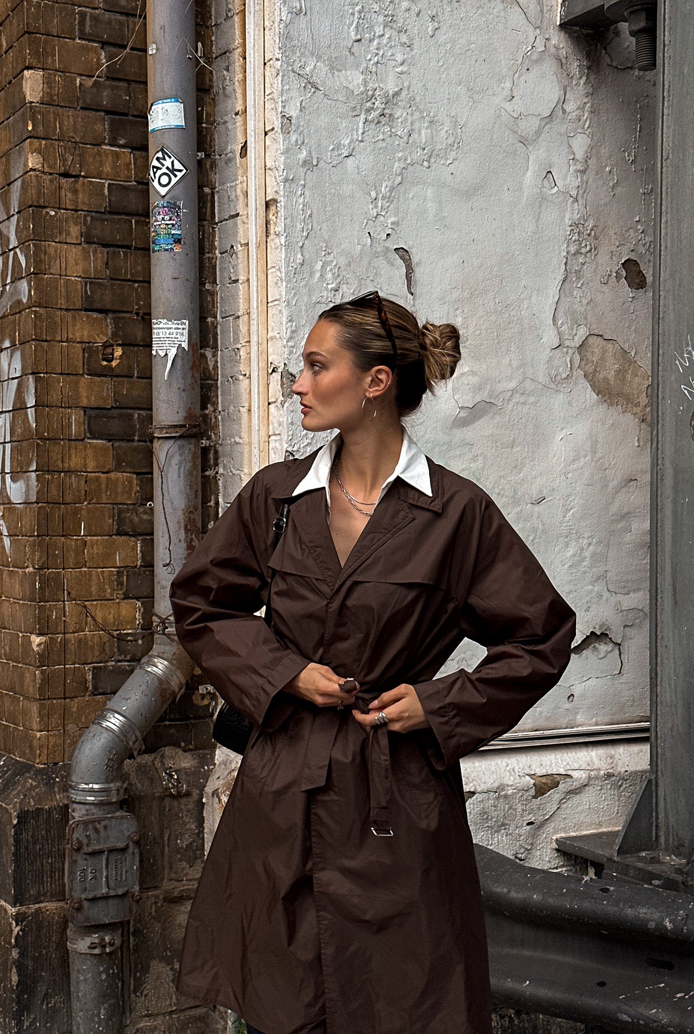 Vintage Italian Trenchcoat + hat (S/M)