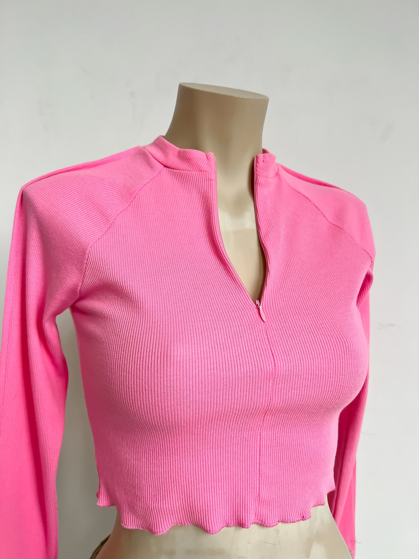 Cropped Pink Turtleneck - S