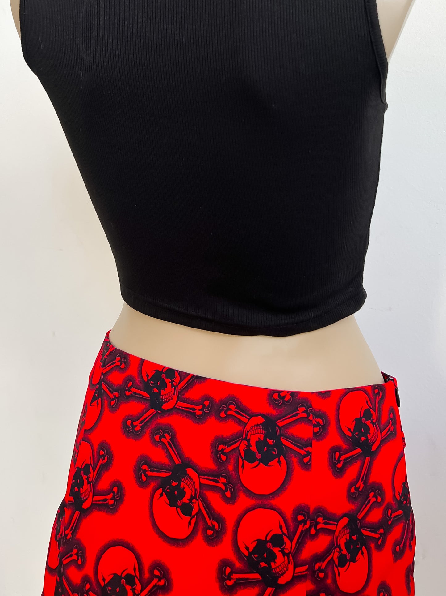 MARTHE - Red Skull Mini Skirt - M