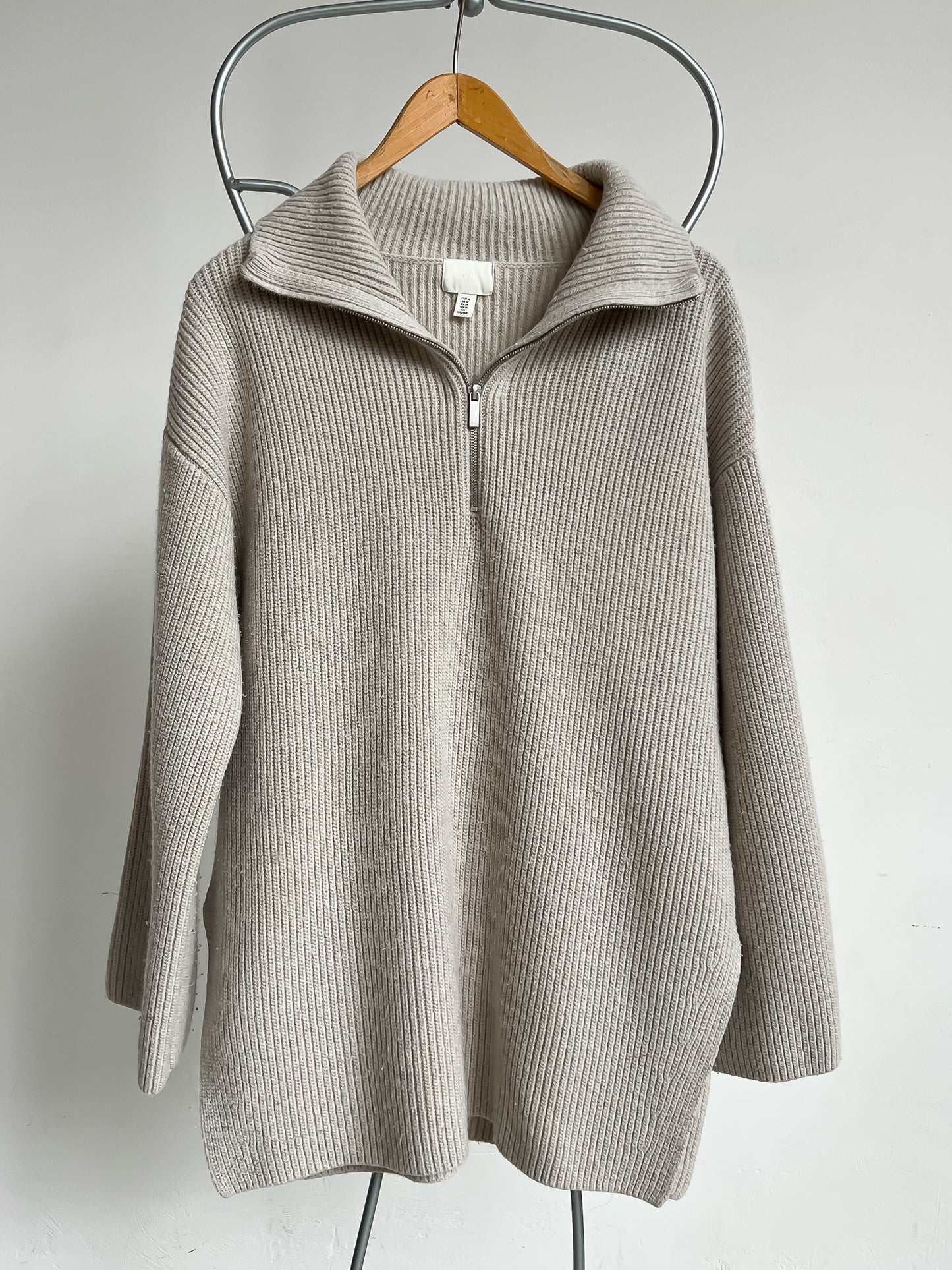 H&M Sweater Beige - M