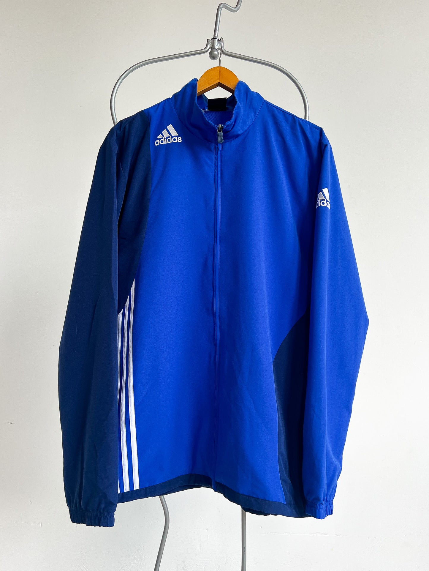 JOANN - Adidas vest - UK46/48