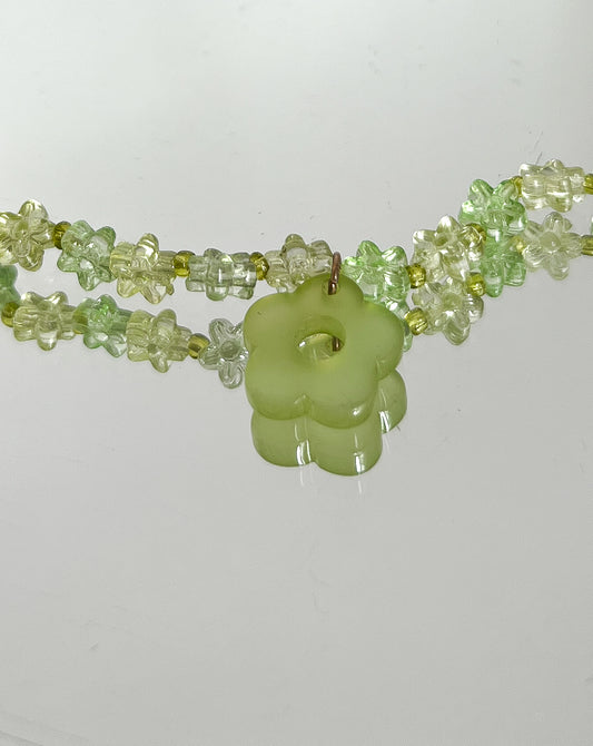 MARTHE - Green flower necklace