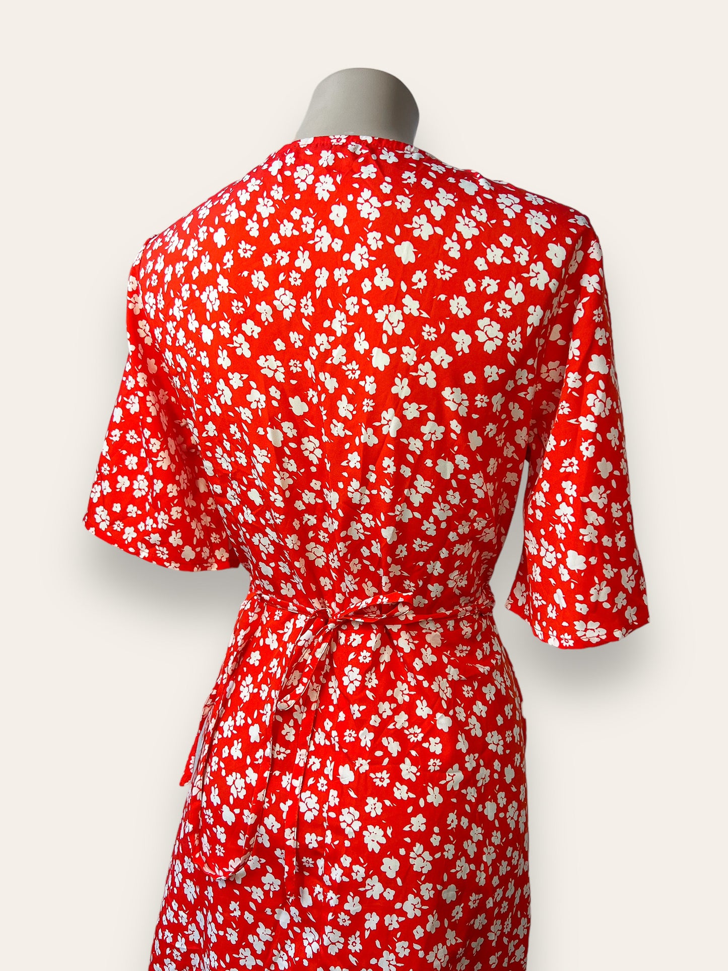 JOANN - Red Wrap dress flowers