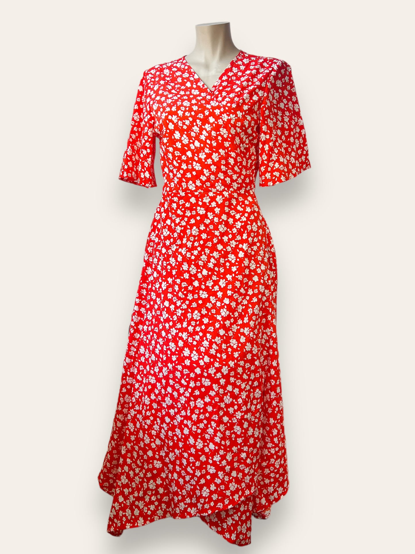 JOANN - Red Wrap dress flowers