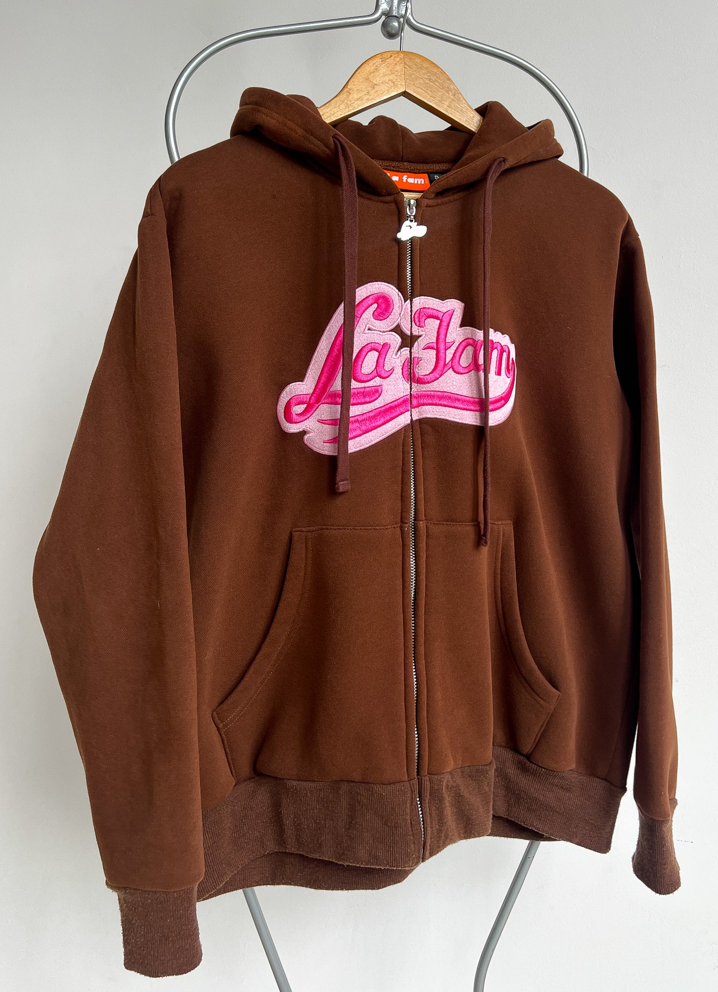 LA FAM Brown Zipper - S