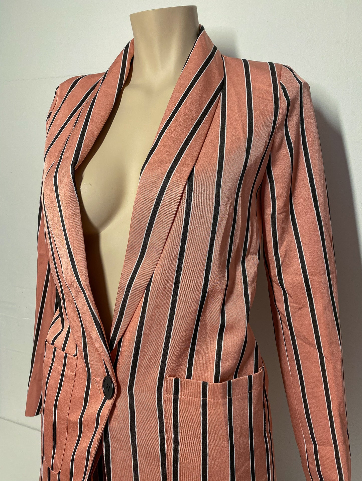 ISHA - Pink striped suit — XS