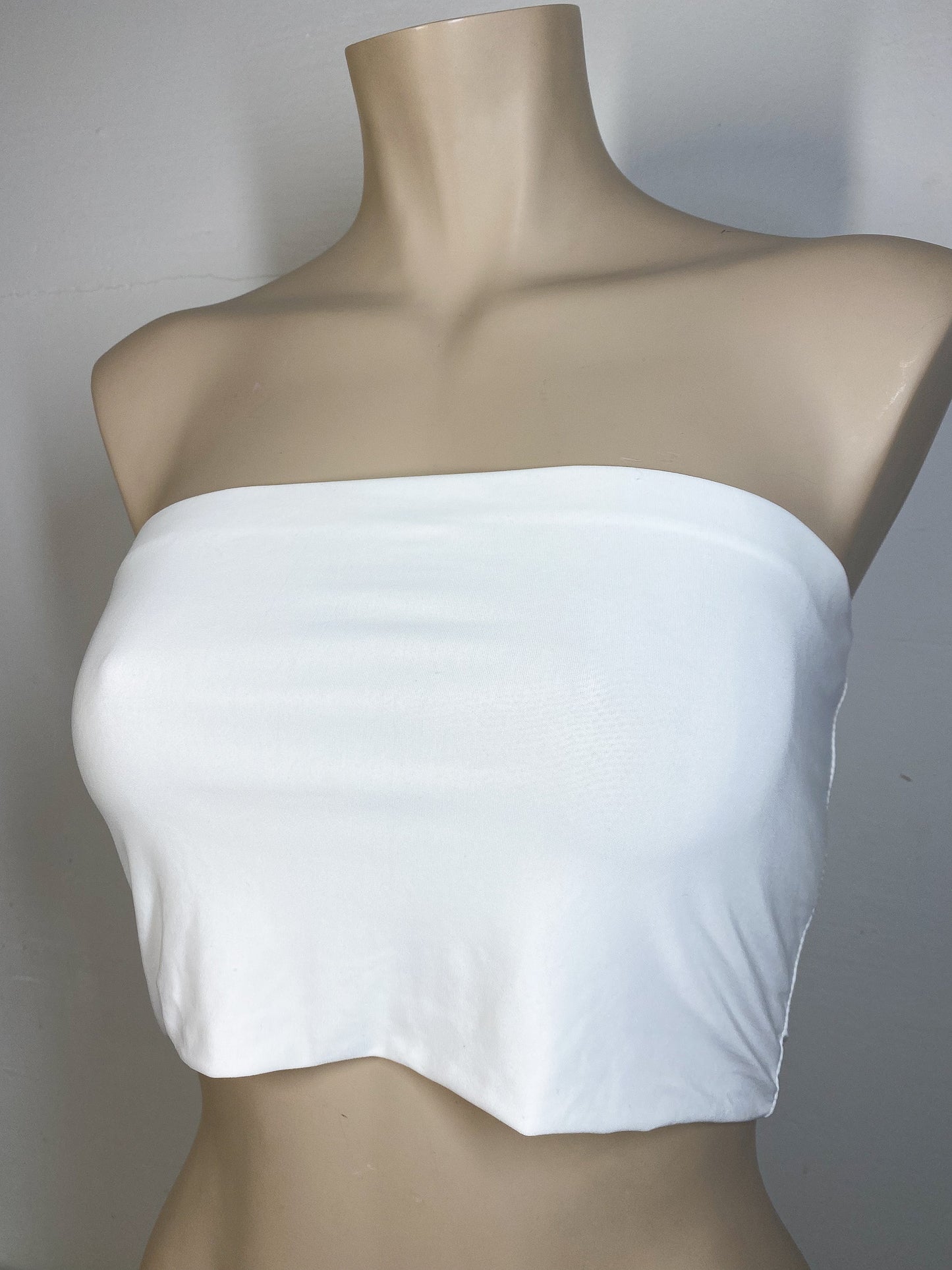 LIZZY - White Bandeau Top — 40