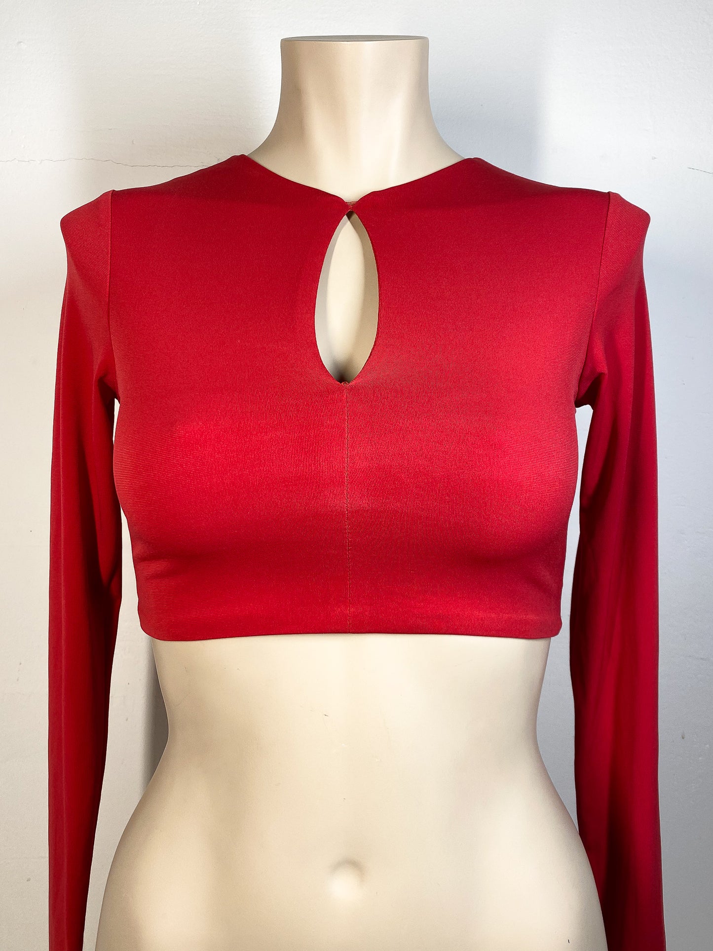 LIZZY - Red Crop Top Open Front — S