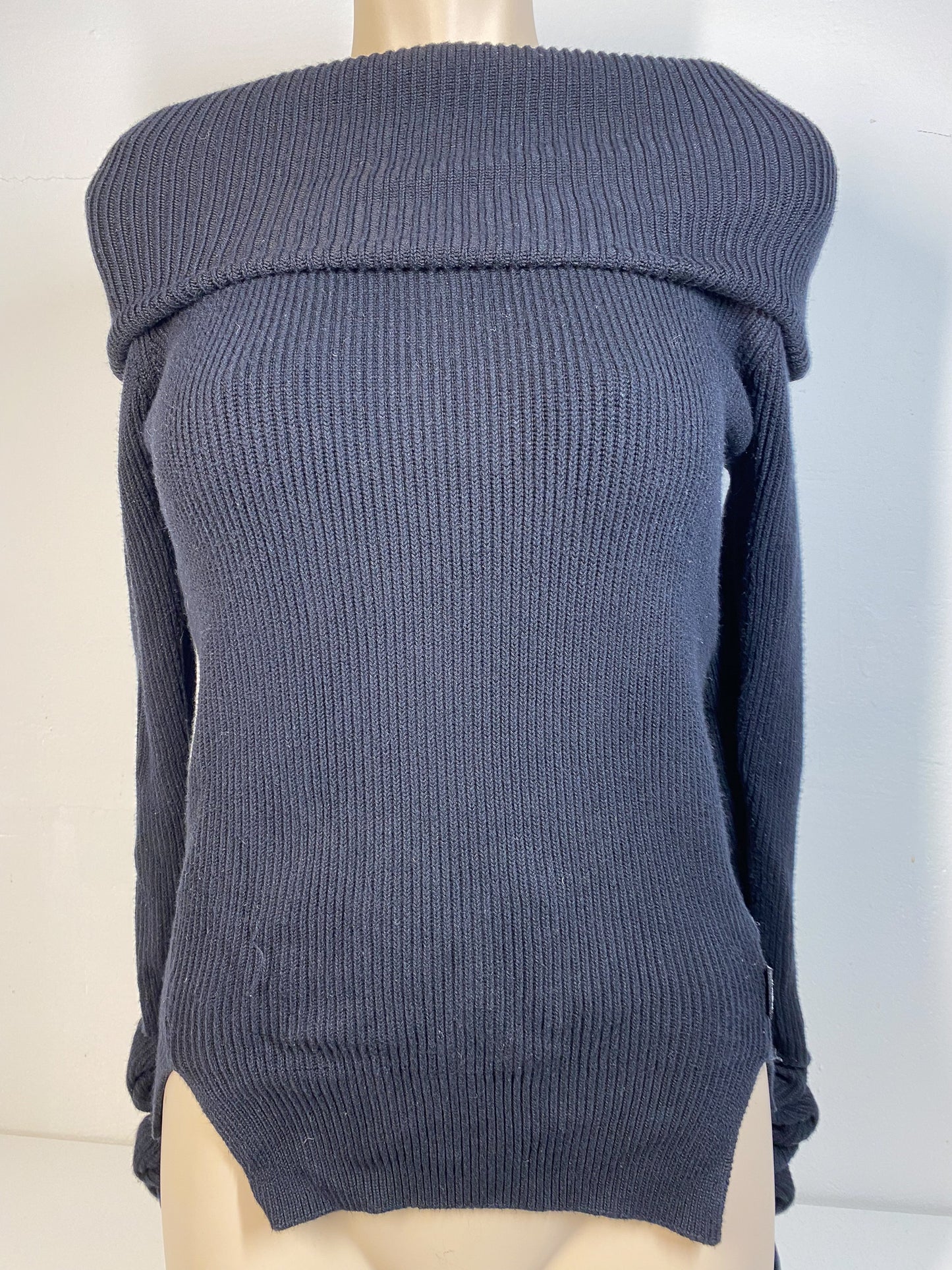 JOANN - Reinders off the shoulder sweater — S