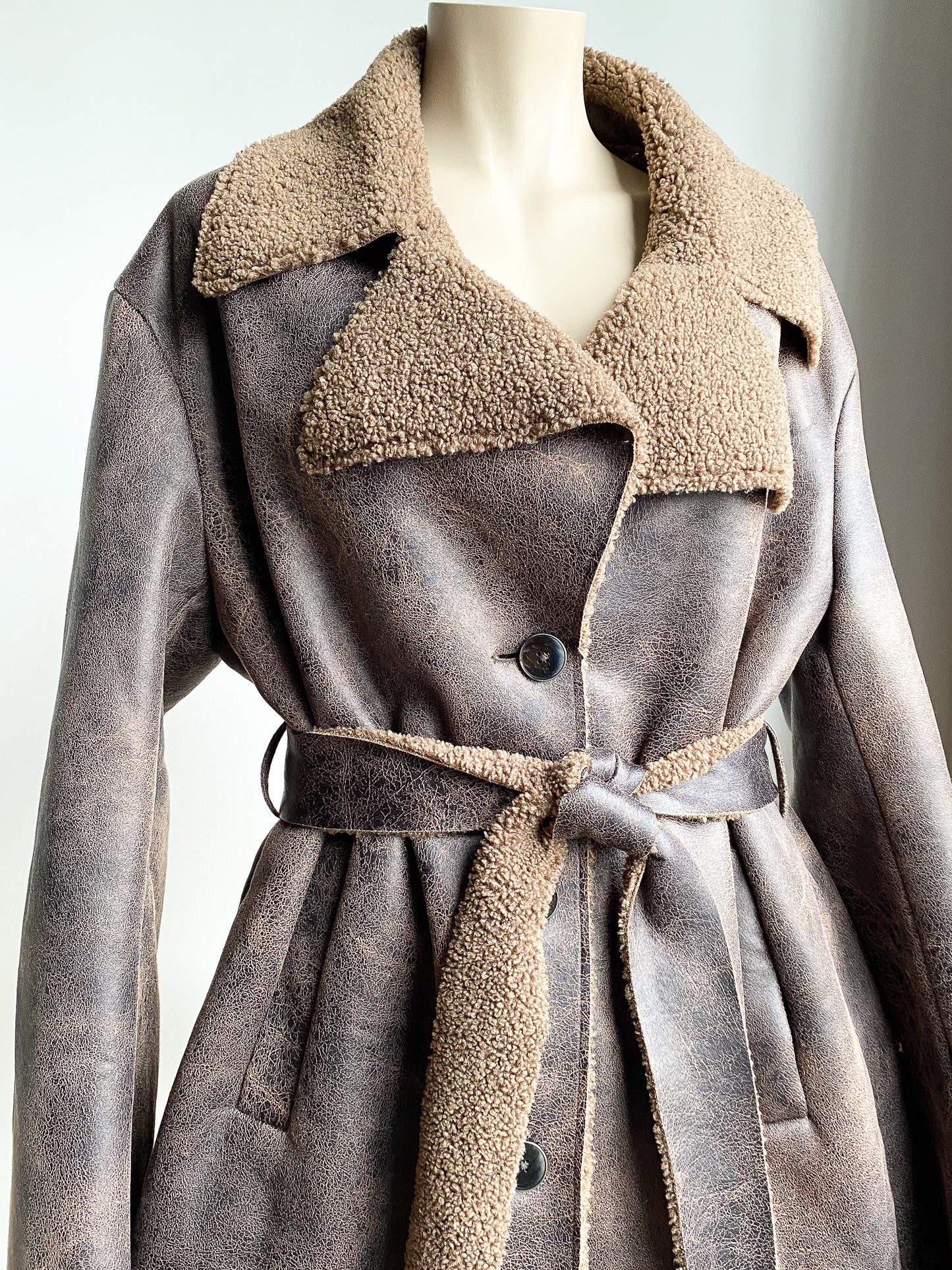 CHELSEY - Brown Teddy Coat | Lardini — 40