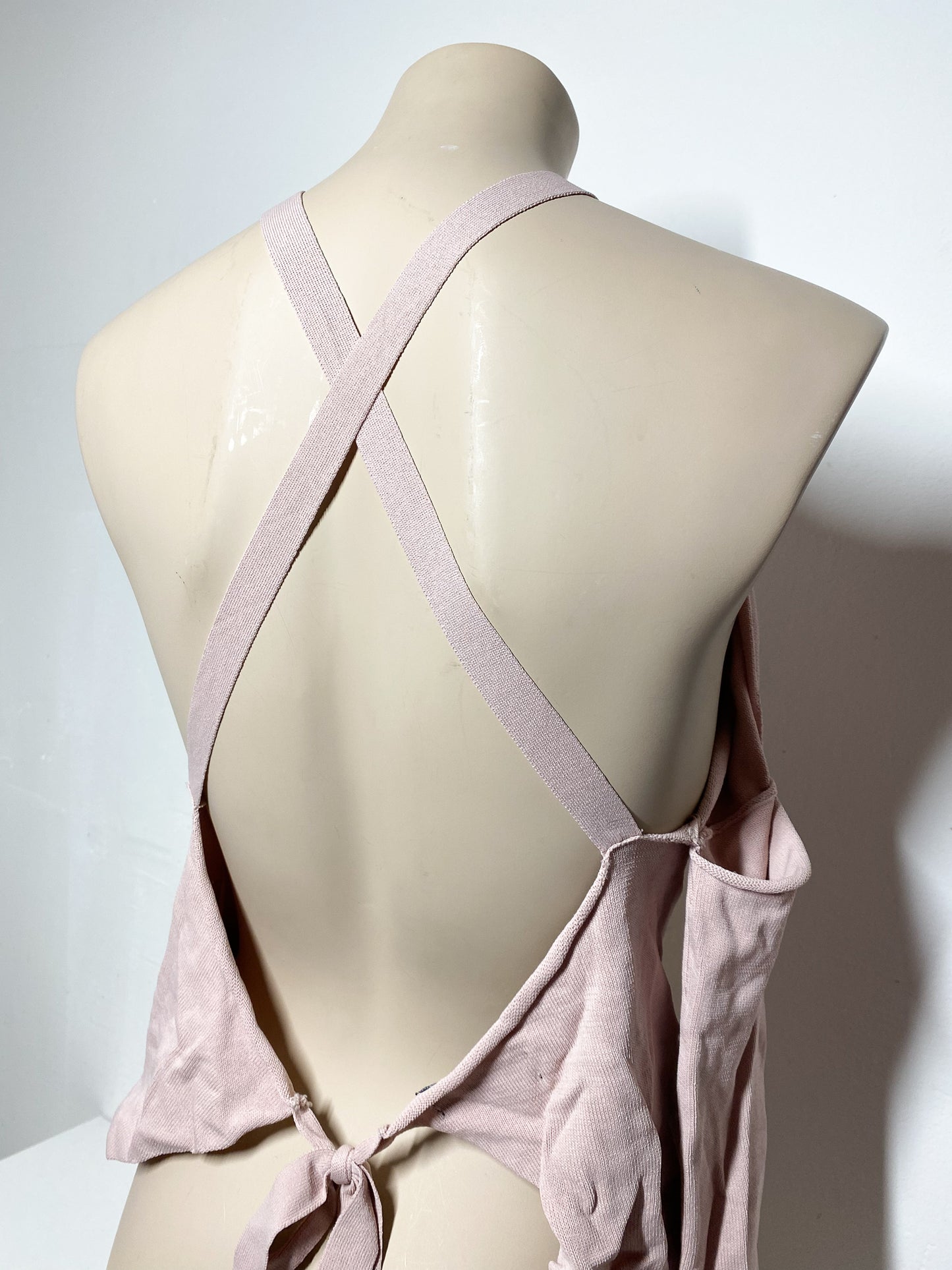 JOANN - Blush pink backless top — S